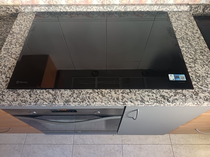 vivienda-tutelada-vitroceramica